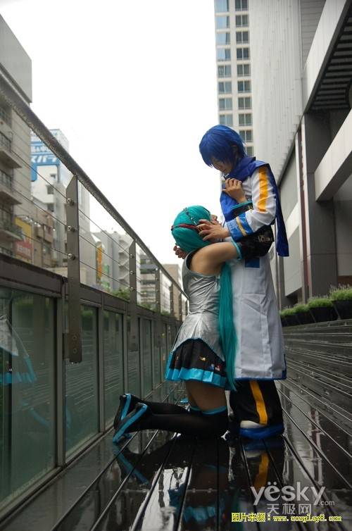 Cosplay福利/VOCALOID初音未来萝莉美腿黑丝cosplay