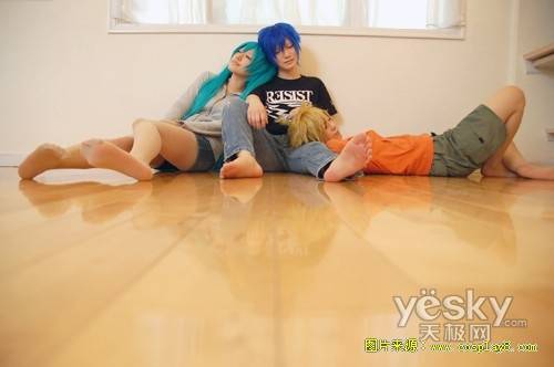 Cosplay福利/VOCALOID初音未来萝莉美腿黑丝cosplay