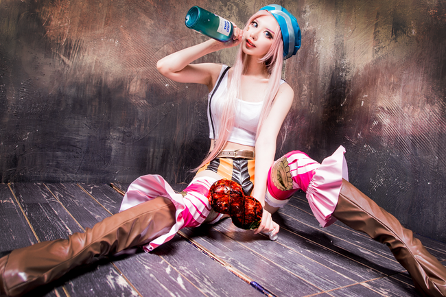 Cosplay福利/海贼王 乔艾莉·波妮性感cos福利
