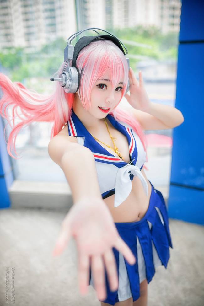 Cosplay福利/大胸妹超级索尼子SUPER SONICO制服性感cos福利