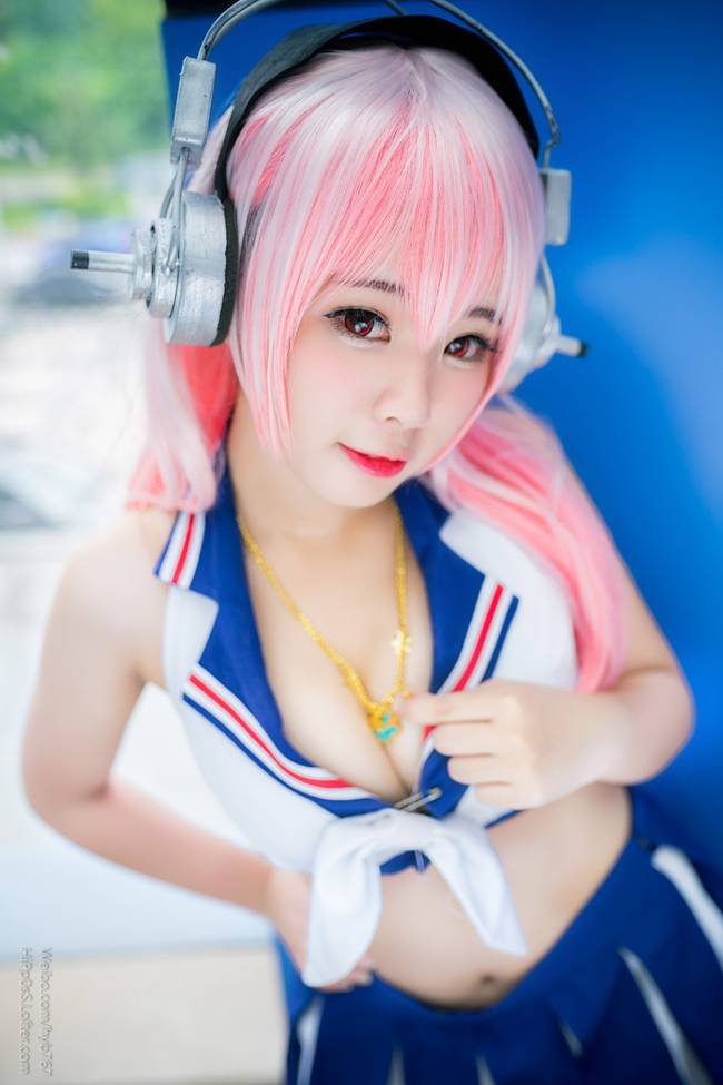 Cosplay福利/大胸妹超级索尼子SUPER SONICO制服性感cos福利