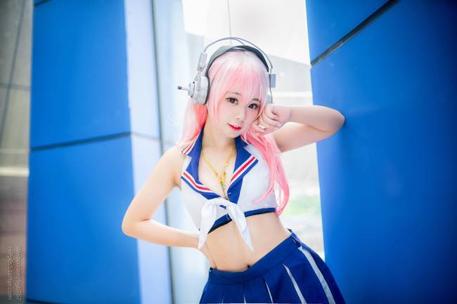 Cosplay福利/大胸妹超级索尼子SUPER SONICO制服性感cos福利