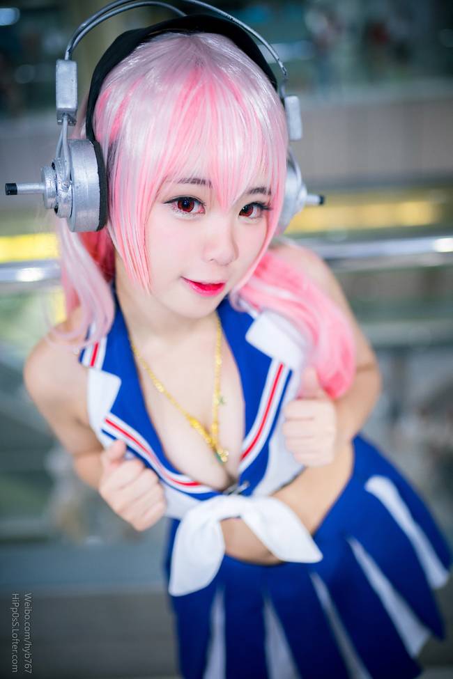 Cosplay福利/大胸妹超级索尼子SUPER SONICO制服性感cos福利