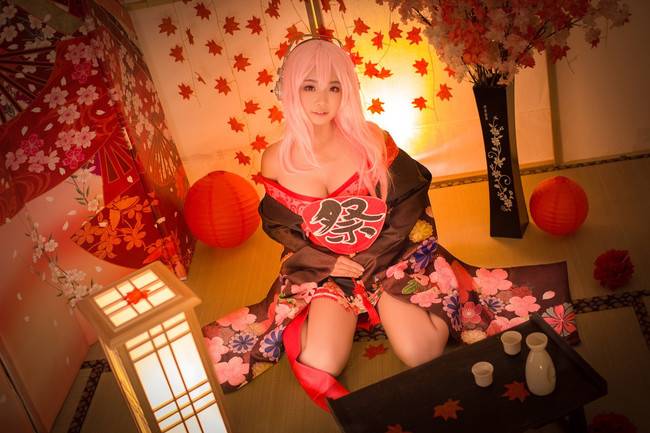 Cosplay福利/萌妹“超级索尼子”性感和服COS福利