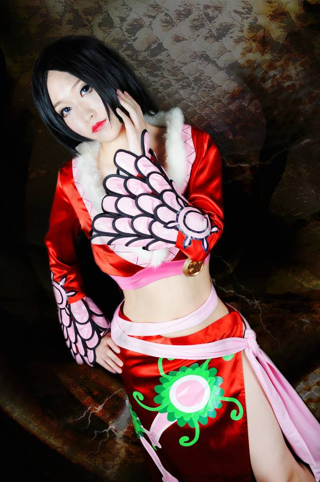 Cosplay福利/海贼王女帝波雅·汉库克性感长腿COS福利