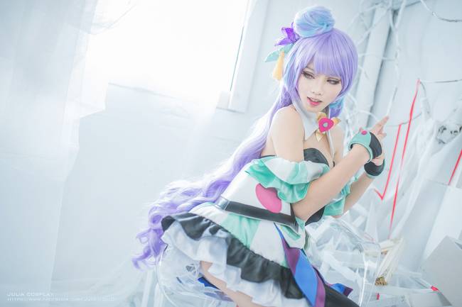 Cosplay福利/超时空要塞delta美云·金努梅尔性感黑丝cos图片