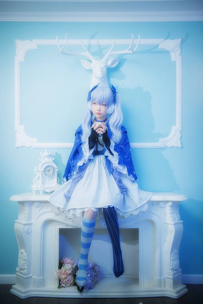 Cosplay福利/Cosplay福利——二次元妹子COS初音未来