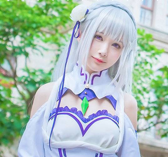 Cosplay福利/《Re从零开始的异世界生活》艾米莉娅cos图片分享