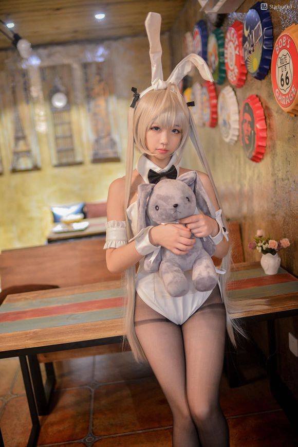 Cosplay福利/穹妹兔女郎黑丝cos福利