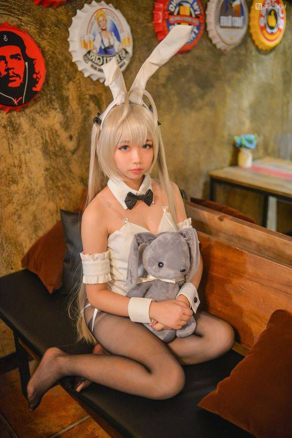 Cosplay福利/穹妹兔女郎黑丝cos福利