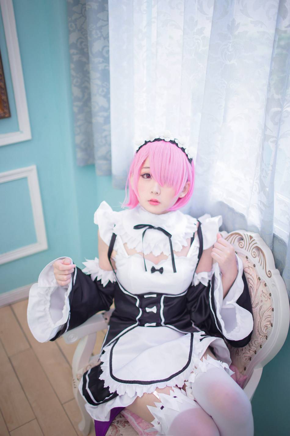 Cosplay福利/《从零开始的异世界生活》蕾姆白丝COS福利