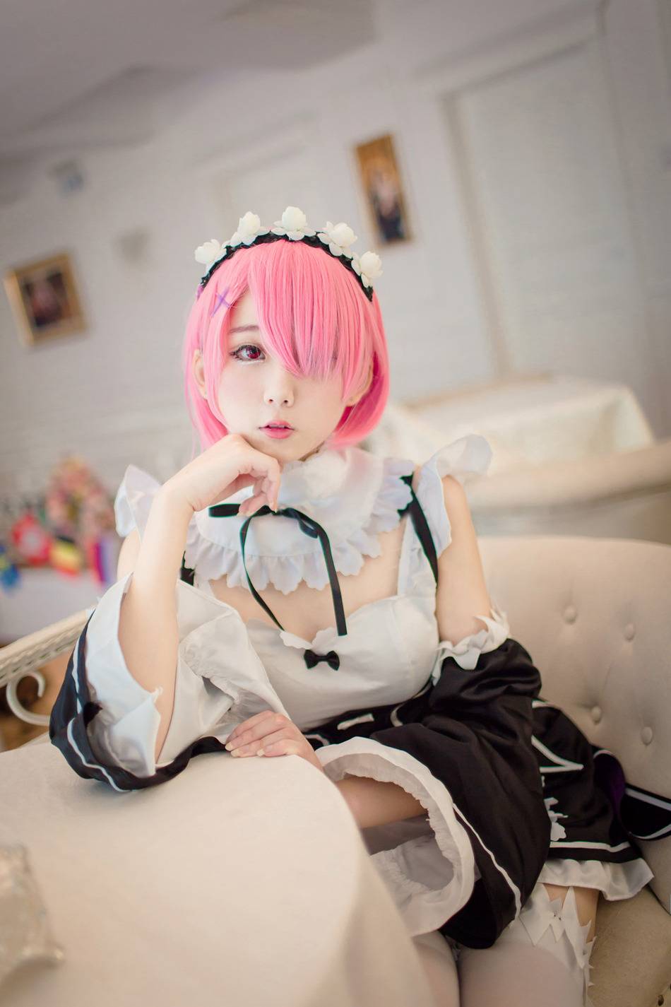 Cosplay福利/《从零开始的异世界生活》蕾姆白丝COS福利