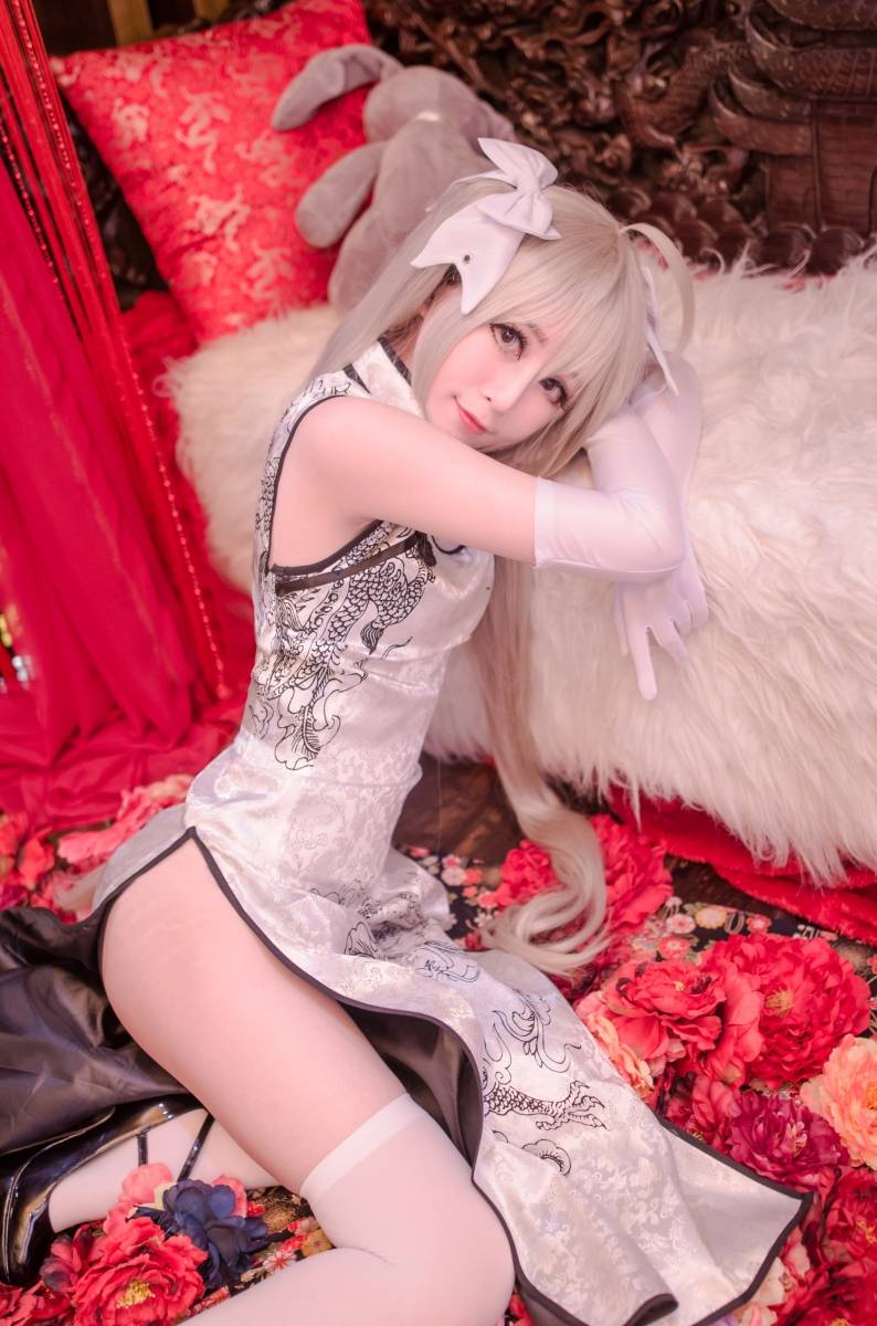 Cosplay福利/《缘之空》穹妹白旗袍COS福利,白丝美腿诱惑