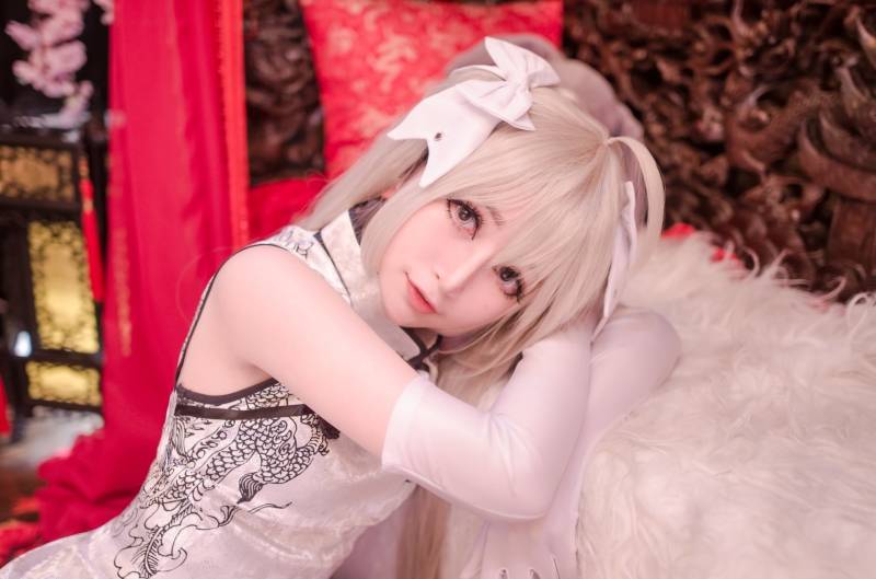 Cosplay福利/《缘之空》穹妹白旗袍COS福利,白丝美腿诱惑
