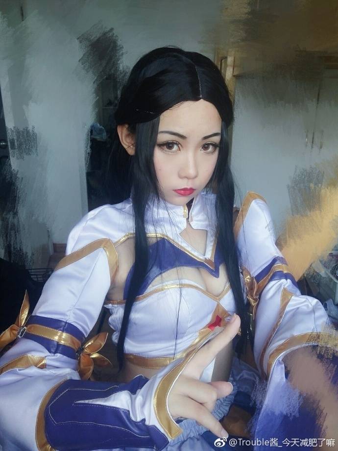 Cosplay福利/巨乳美女王者荣耀紫霞仙子cosplay图片