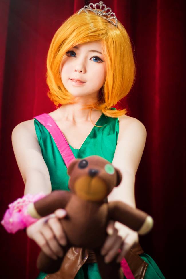 Cosplay福利/英雄联盟黑暗之女安妮舞会公主cosplay图片