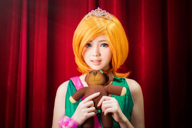 Cosplay福利/英雄联盟黑暗之女安妮舞会公主cosplay图片