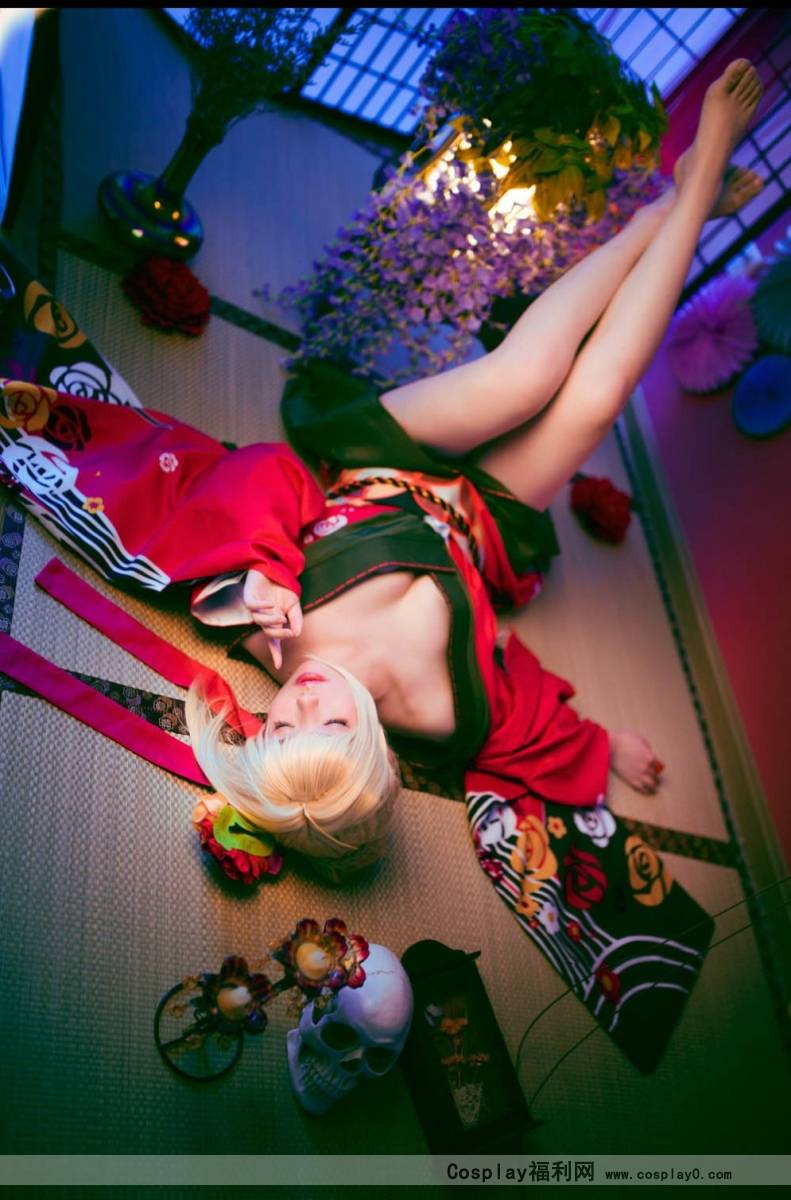 Cosplay福利/尼禄·克劳狄乌斯 御姐女神cosplay宅男福利