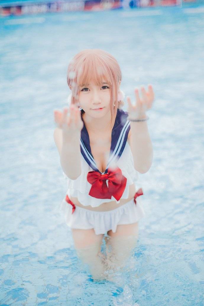 Cosplay福利/比基尼水着萌妹萝莉湿身cosplay福利美腿诱惑