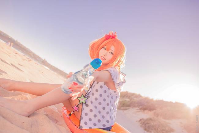 Cosplay福利/治愈系海滩比基尼少女LoveLive! 高坂穗乃果COSPLAY