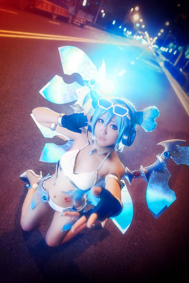 Cosplay福利/《都市精灵少女》VOCALOID初音未来COSPLAY cn:筱原千夜