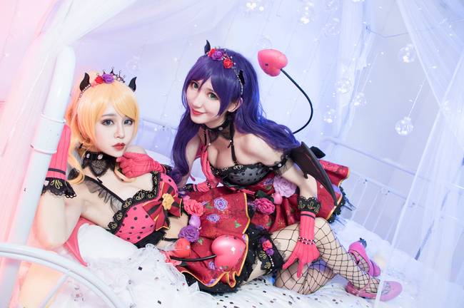 Cosplay福利/渔网黑丝绝对领域少女 LoveLive!绚濑绘里 东条希