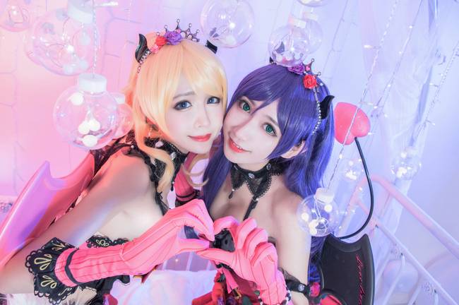 Cosplay福利/渔网黑丝绝对领域少女 LoveLive!绚濑绘里 东条希
