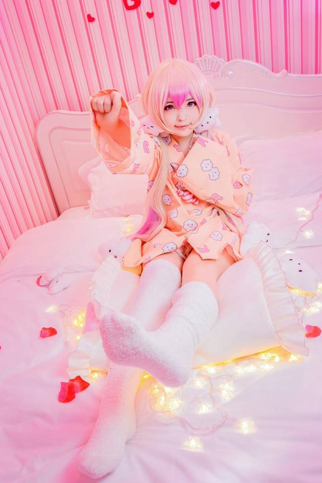 Cosplay福利/白丝绝对领域睡衣小萝莉 魔法少女育成计划眠眠COSPLAY