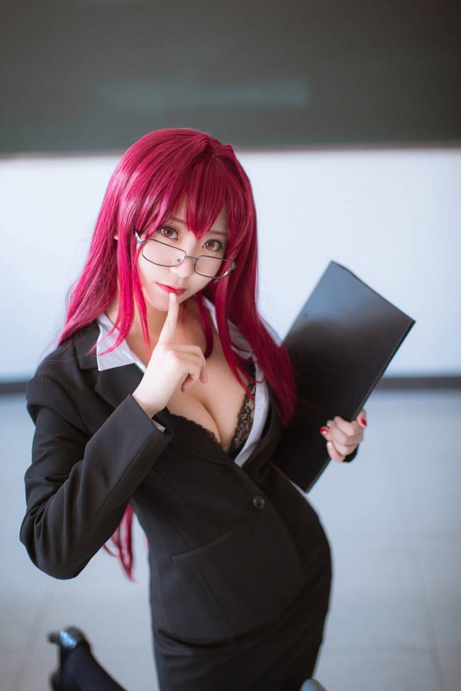 Cosplay福利/让你流鼻血的老师 人民教师斯卡哈COSPLAY