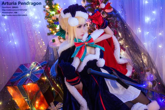 Cosplay福利/《爆乳黑丝圣诞少女》Fate/Grand Order 阿尔托莉雅・潘德拉贡COSPLAY美图欣赏 cn:鳗鱼霏儿