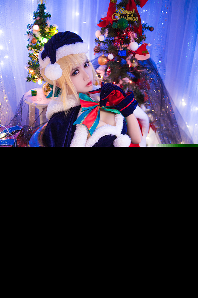 Cosplay福利/《爆乳黑丝圣诞少女》Fate/Grand Order 阿尔托莉雅・潘德拉贡COSPLAY美图欣赏 cn:鳗鱼霏儿
