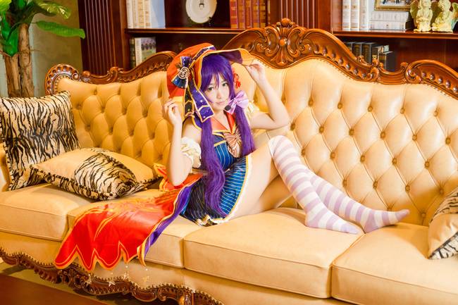 Cosplay福利/条纹紫色丝袜绝对领域少女 LoveLive!东条希COSPLAY