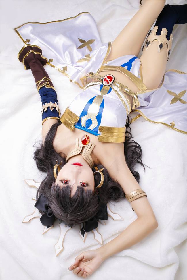 Cosplay福利/绝对领域女神 伊斯塔凛COSPLAY cn:英俊