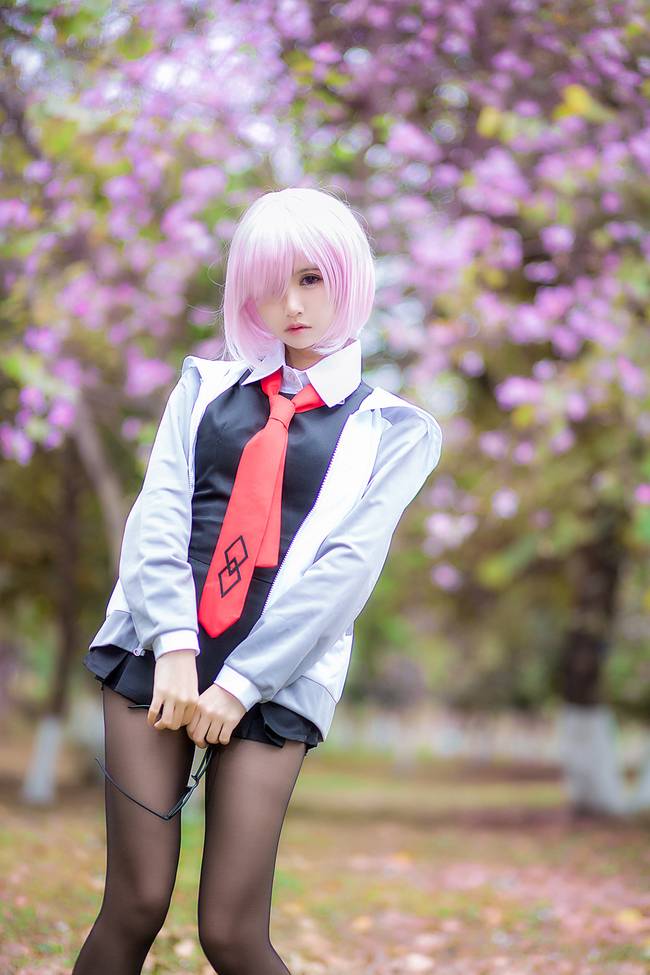 Cosplay福利/黑丝软妹 《Fate》玛修·基列莱特COSPLAY美图欣赏 cn:鳗鱼霏儿