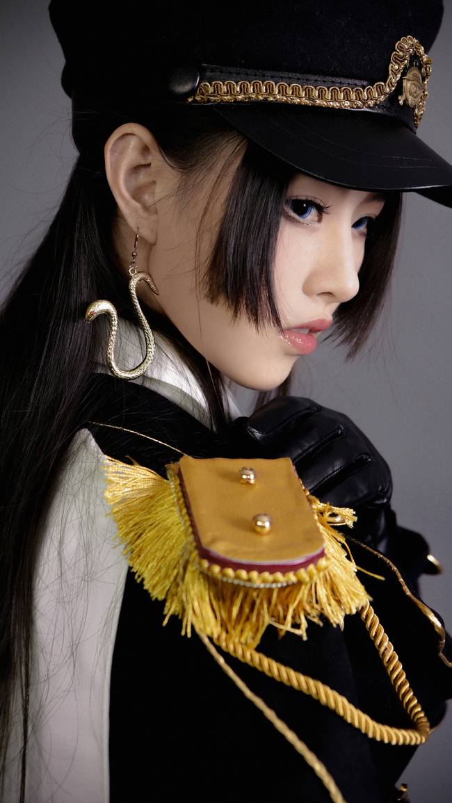 Cosplay福利/这小蛮腰，我服了！制服少女 海贼王COSPLAY 波雅·汉库克