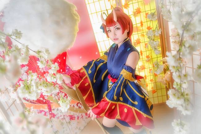 Cosplay福利/阴阳师手游COSPLAY 原始萤草 cn:声控晚期隐修君 觉醒萤草 cn:花微倦_夜十六