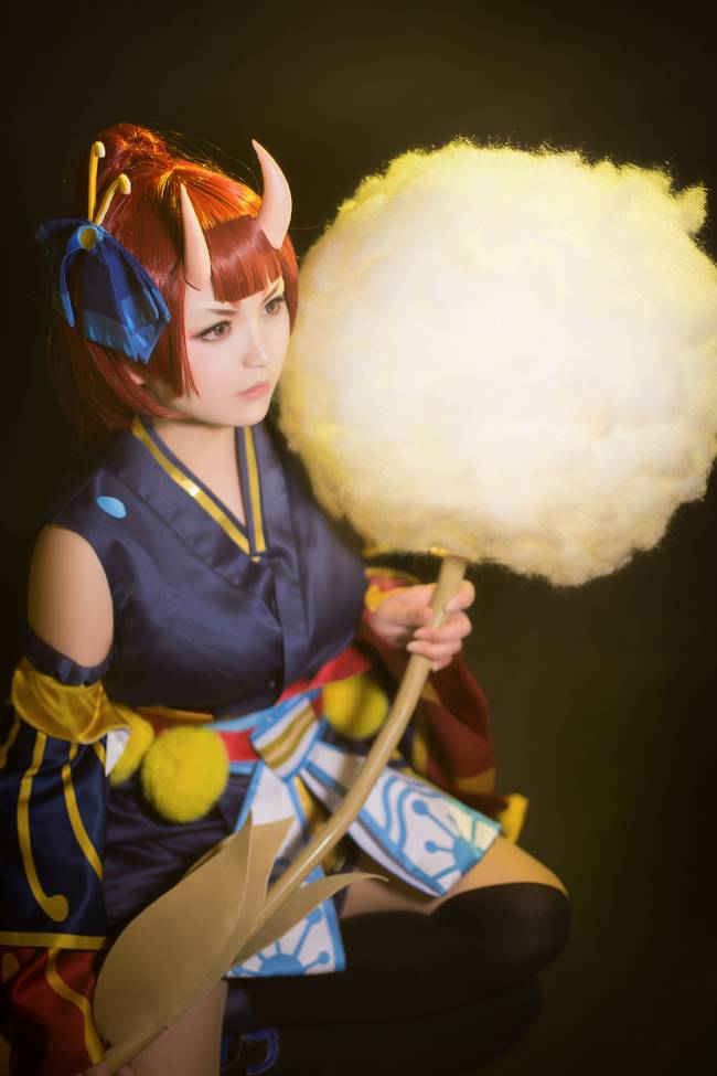 Cosplay福利/阴阳师手游COSPLAY 原始萤草 cn:声控晚期隐修君 觉醒萤草 cn:花微倦_夜十六