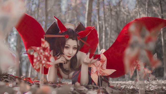 Cosplay福利/《林间的爆乳小妖精》阴阳师手游三尾狐COSPLAY