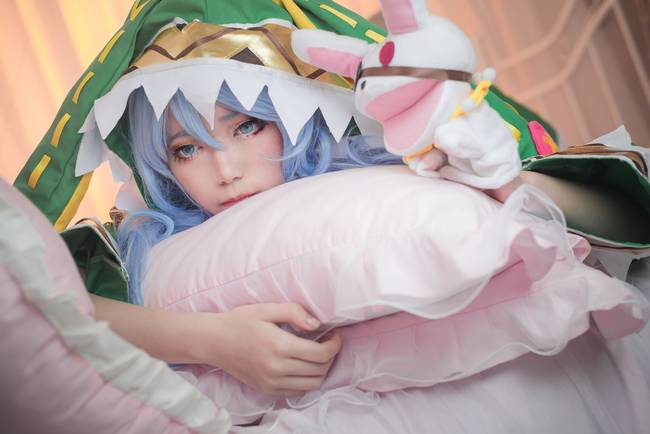 Cosplay福利/白丝绝对领域少女 约会大作战四糸乃COSPLAY美图欣赏 cn:_兔爷烨烨烨_