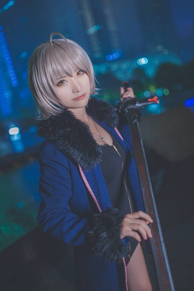 Cosplay福利/黑丝绝对领域少女 Fate/Grand Order 贞德Alter COSPLAY美图欣赏 cn:星野saori