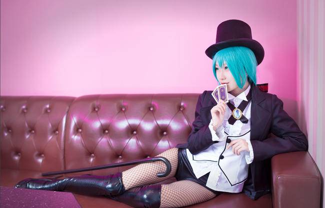 Cosplay福利/VOCALOID初音未来COSPLAY，你们爱的渔网袜