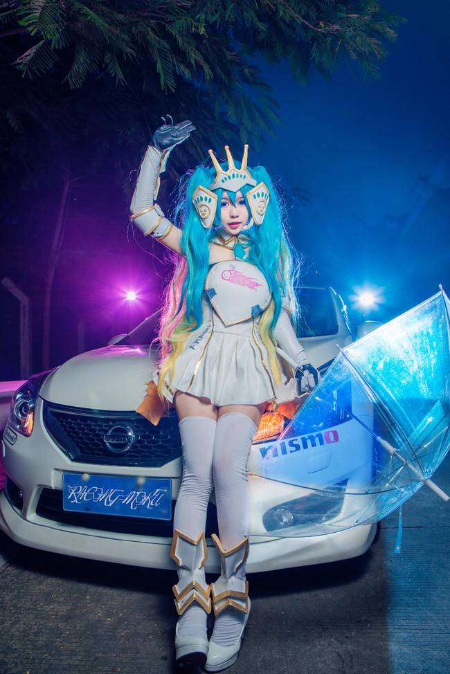 Cosplay福利/白丝绝对领域赛车女郎 VOCALOID 2015RacingMiku COSPLAY