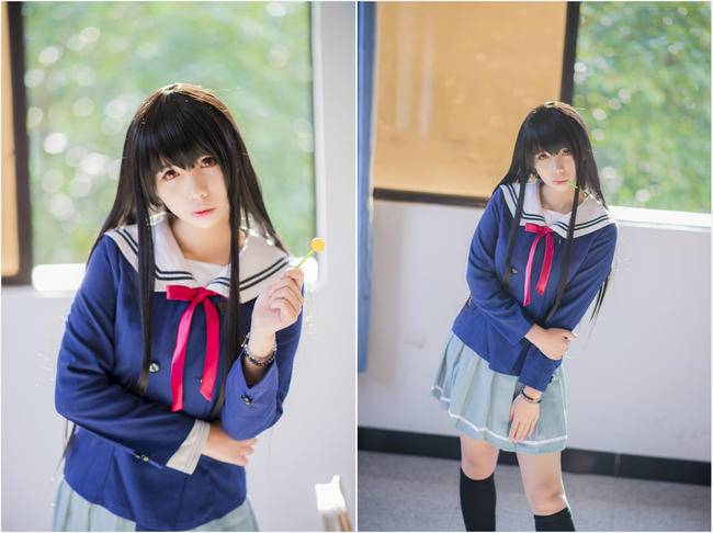 Cosplay福利/黑丝绝对领域制服少女 名濑美月COSPLAY