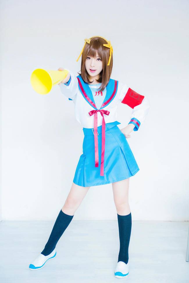 Cosplay福利/黑丝制服绝对领域少女 凉宫春日COSPLAY