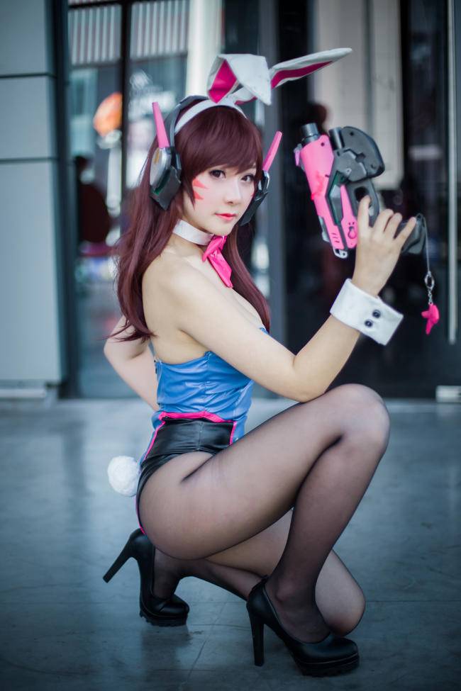 Cosplay福利/守望先锋D.Va黑丝兔女郎COSPLAY