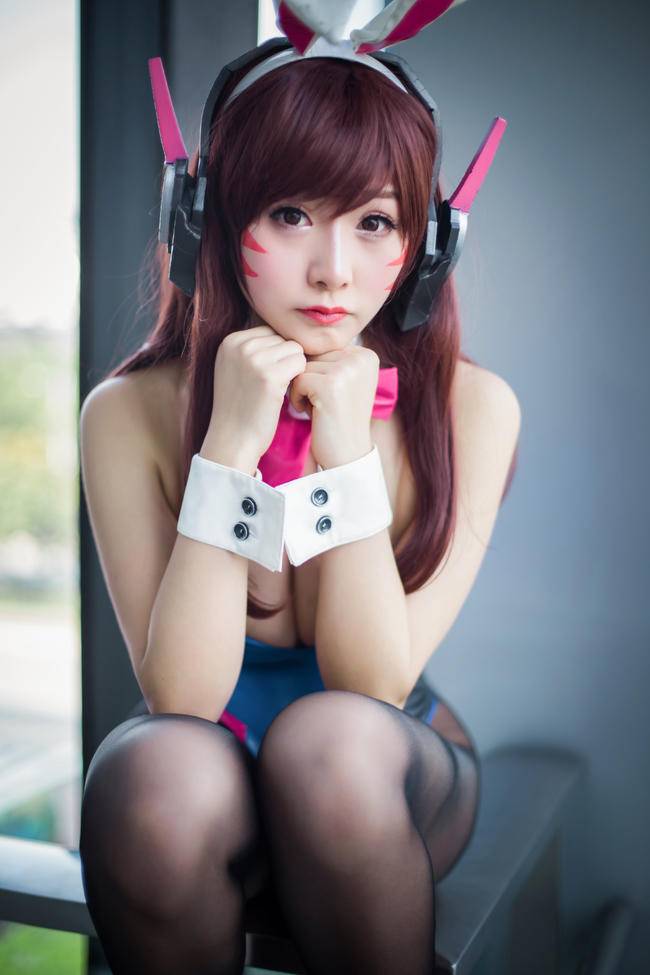 Cosplay福利/守望先锋D.Va黑丝兔女郎COSPLAY