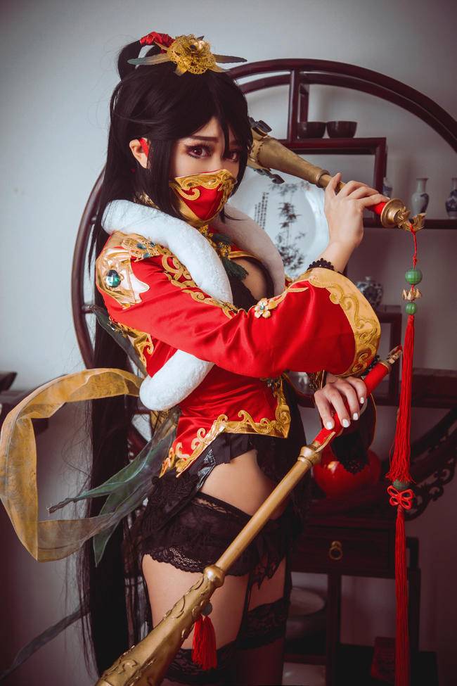 Cosplay福利/英雄联盟COSPLAY 暗黑元首辛德拉