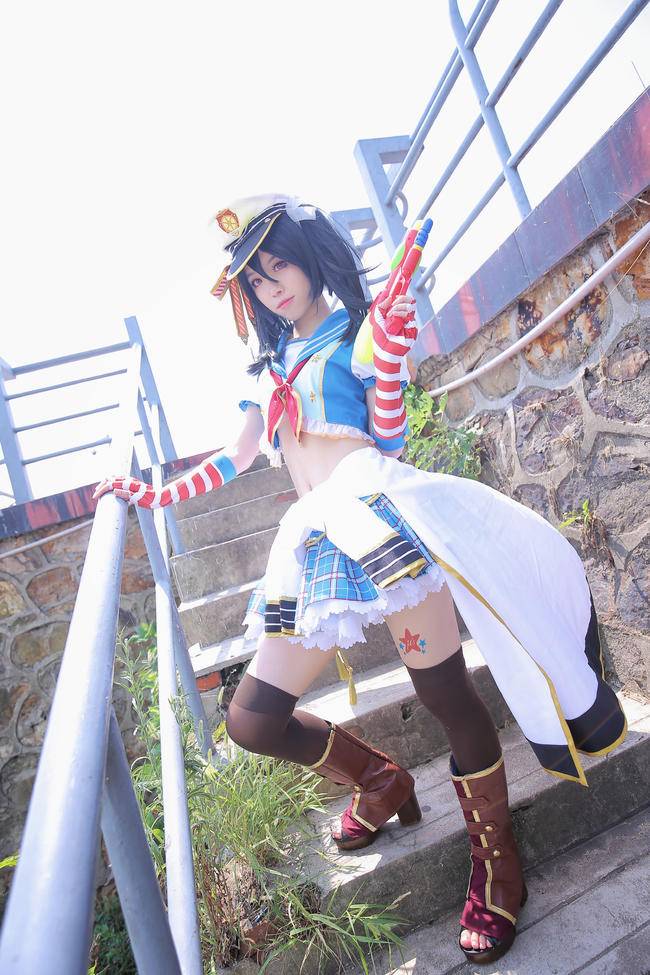 Cosplay福利/lovelive矢泽妮可COSPLAY，海边