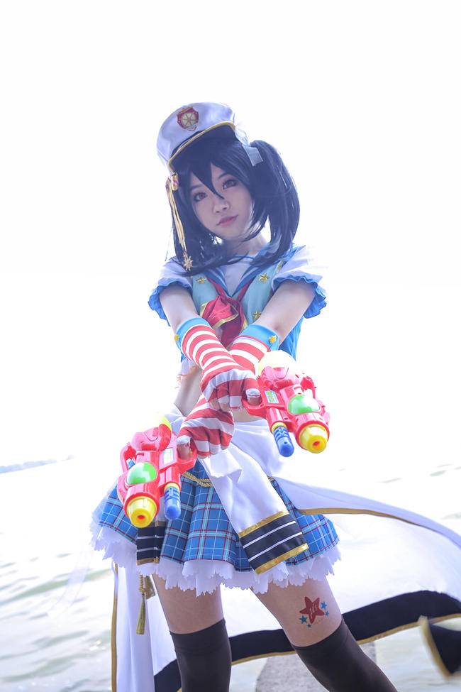 Cosplay福利/lovelive矢泽妮可COSPLAY，海边