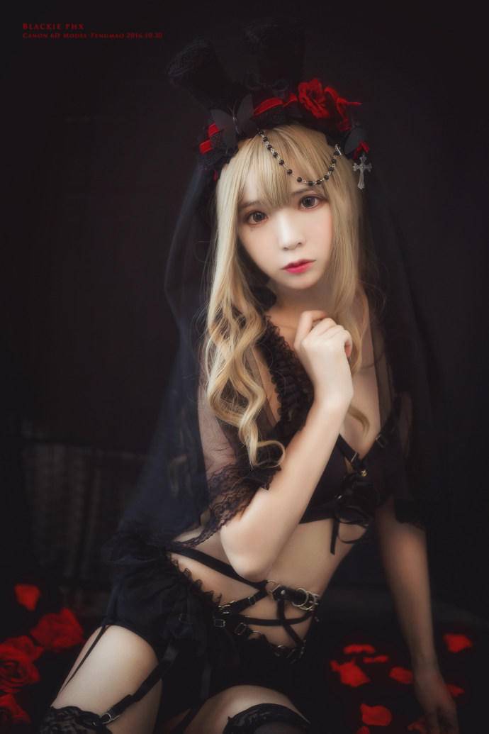 Cosplay福利/黑暗小魔女……名字自己起的不要在意